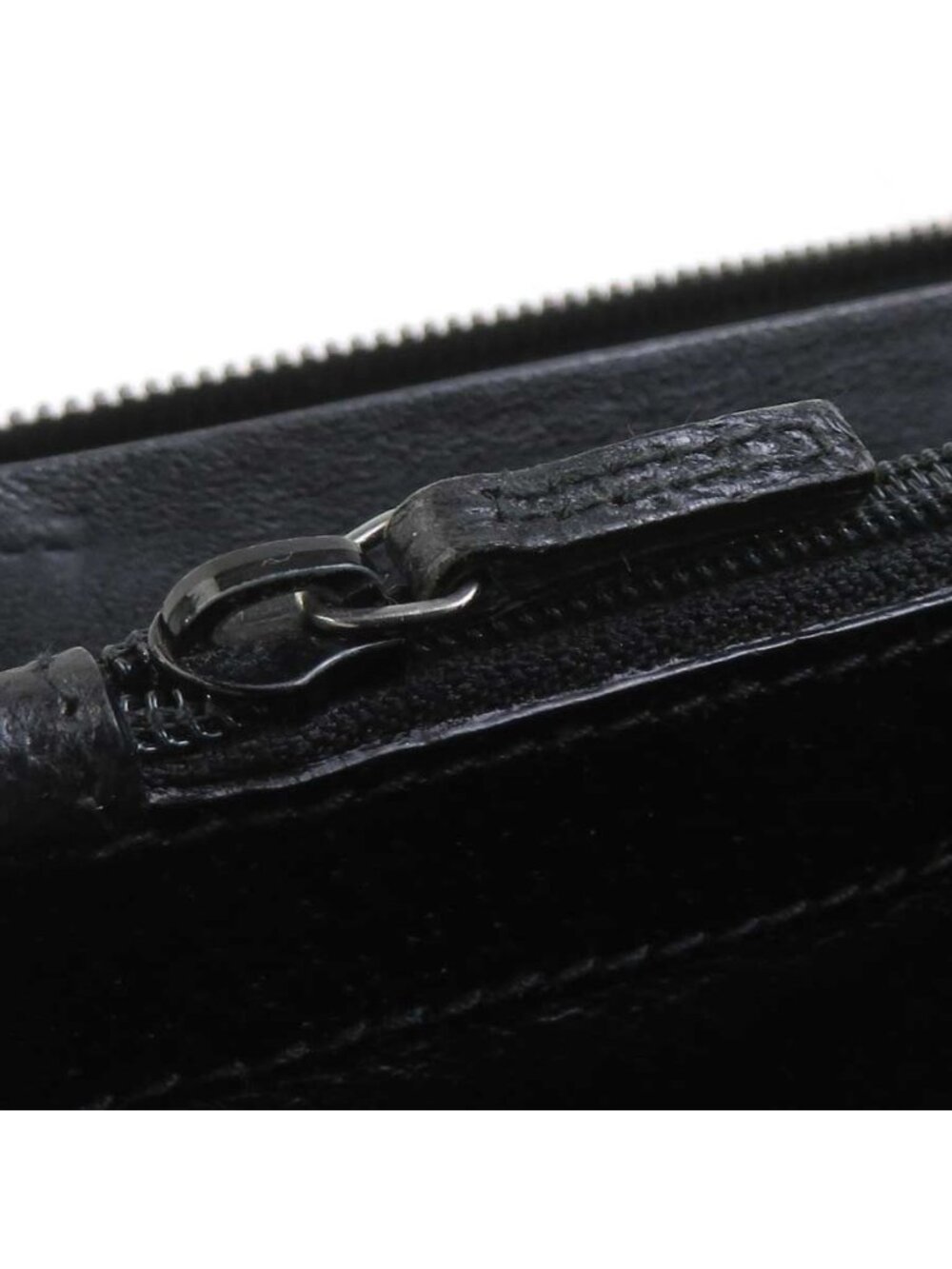 Gucci Zip Around Wallet - Picture 13 of 16
